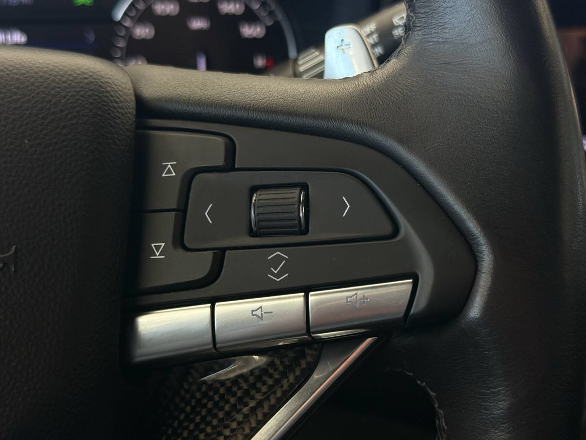 Used 2023 Cadillac XT6 Sport AWD/4WD image 51