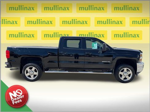 Used 2015 Chevrolet Silverado 2500 LT w/ LT Convenience Package RWD image 2