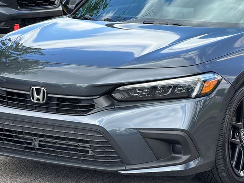 Used 2024 Honda Civic Sport image 12