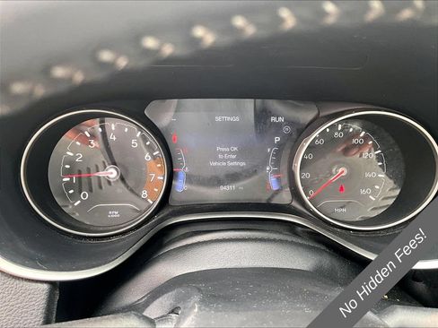 Used 2021 Jeep Compass Latitude AWD/4WD image 18