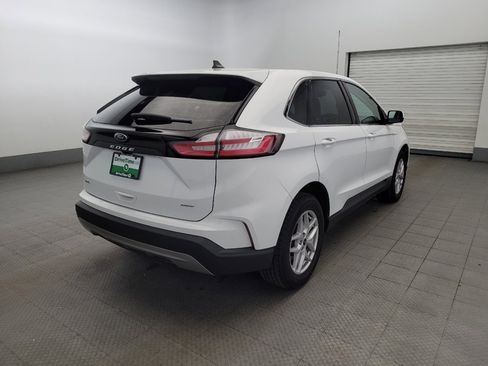 Used 2023 Ford Edge SEL image 9