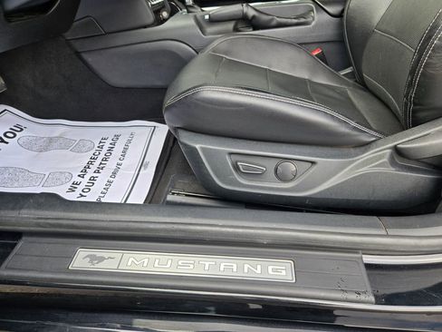 Used 2022 Ford Mustang GT Premium RWD image 15