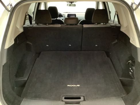 Used 2023 Nissan Rogue SV AWD/4WD image 8