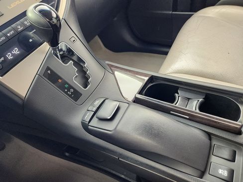 Used 2014 Lexus RX 350 FWD w/ Navigation Package image 25