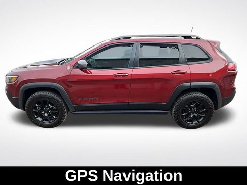 Used 2019 Jeep Cherokee Trailhawk image 5