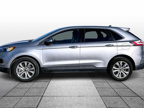 Used 2024 Ford Edge Titanium image 9