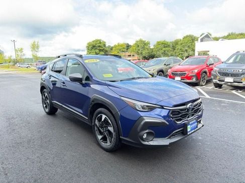 Used 2024 Subaru Crosstrek 2.5i Limited AWD/4WD image 4
