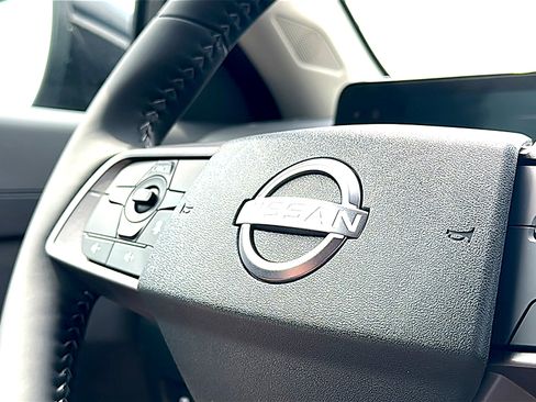 New 2026 Nissan Sentra SV w/ SV Convenience Package image 20