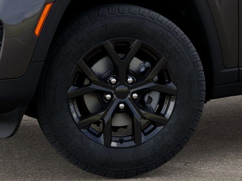 New 2025 Jeep Grand Cherokee 4WD image 26