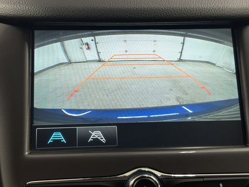 Used 2018 Chevrolet Cruze LT image 14