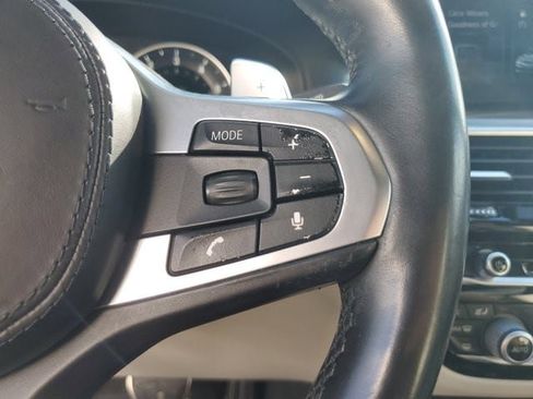 Used 2018 BMW 540i RWD image 31