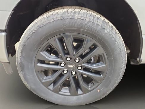 Certified 2025 Ford F150 Lariat AWD/4WD image 19