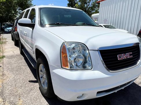 Used 2014 GMC Yukon XL SLT RWD image 8