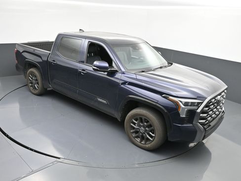 Used 2024 Toyota Tundra Platinum image 28