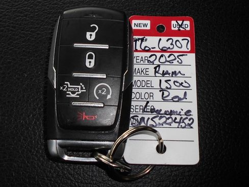 Used 2025 RAM 1500 Laramie w/ Sport Appearance Package AWD/4WD image 9