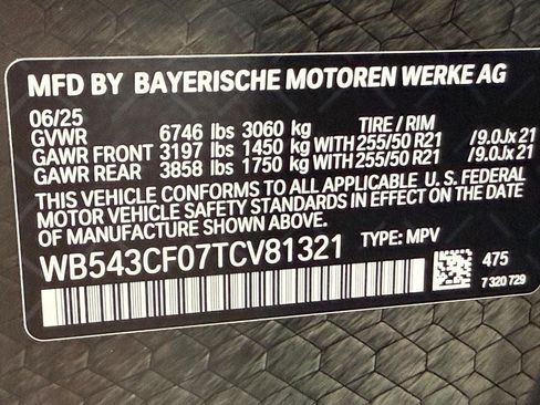 Used 2026 BMW iX xDrive45 w/ Premium Package AWD/4WD image 22