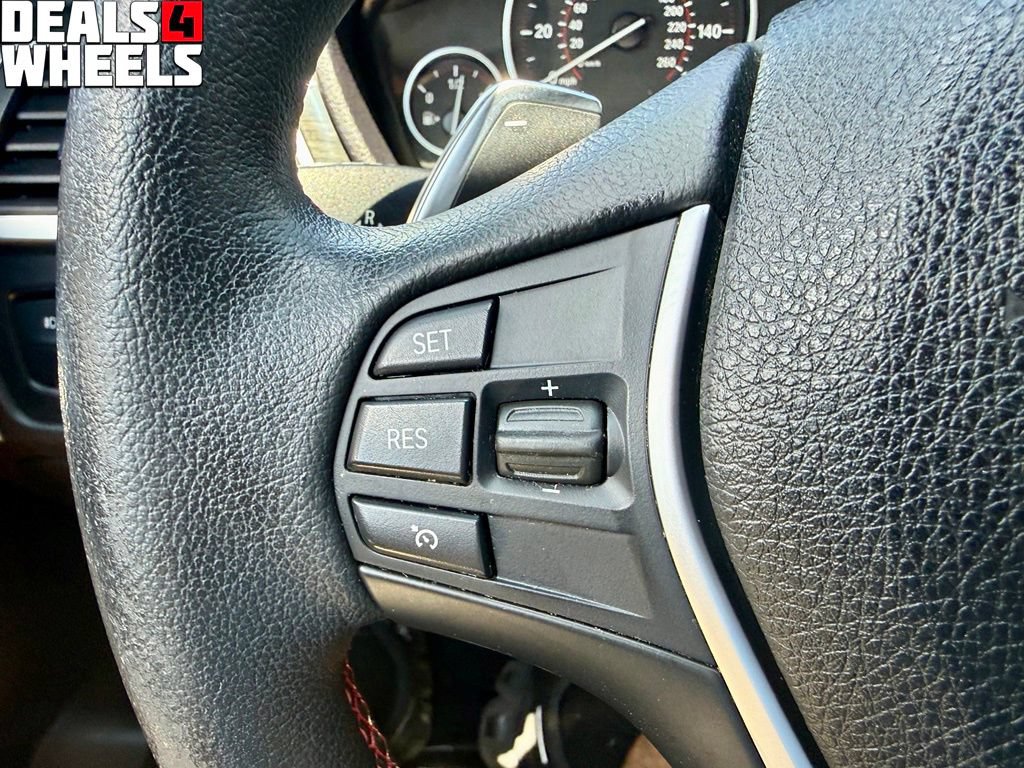 Used 2016 BMW 328i xDrive Sedan AWD/4WD image 25