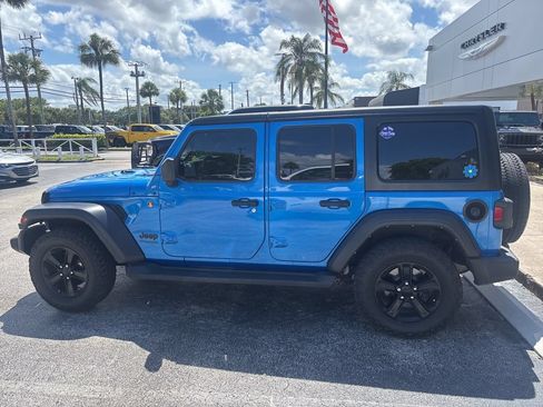 Used 2021 Jeep Wrangler Unlimited Sport AWD/4WD image 9