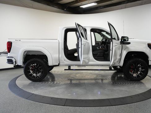 New 2026 GMC Sierra 1500 Elevation AWD/4WD image 13