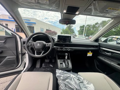 New 2026 Honda CR-V LX image 24