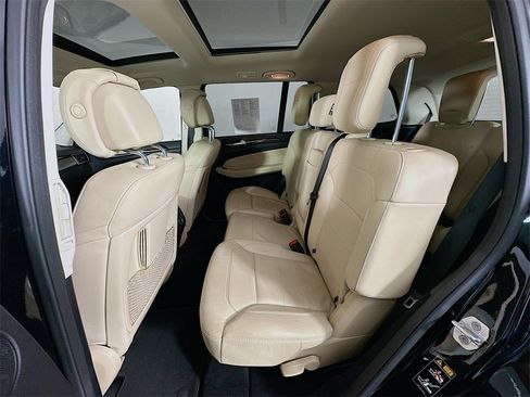 Certified 2019 Mercedes-Benz GLS 550 4MATIC image 25