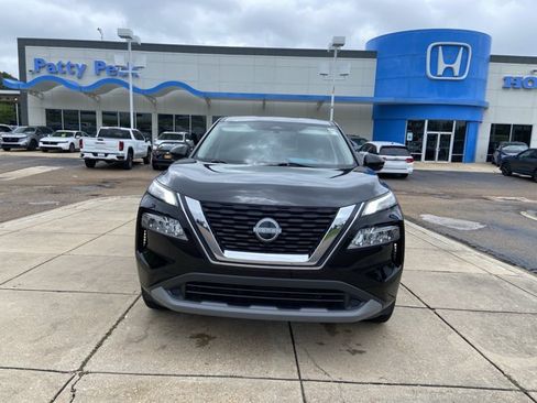 Used 2023 Nissan Rogue SV FWD image 3