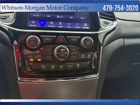 Used 2020 Jeep Grand Cherokee Altitude image 29