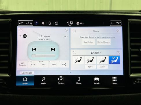 Used 2022 Chrysler Pacifica Touring-L FWD image 5