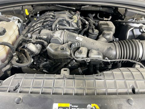 Used 2022 Jeep Grand Cherokee Limited image 30