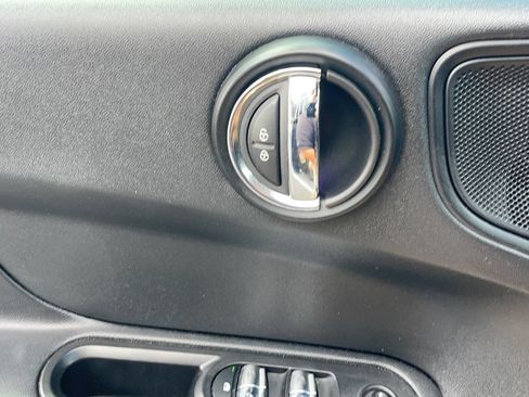 Used 2020 MINI Cooper Countryman FWD image 25