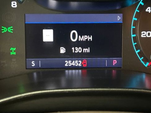 Certified 2022 GMC Canyon Denali image 21