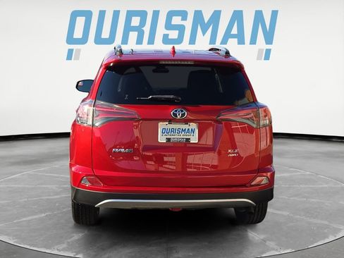 Used 2017 Toyota RAV4 XLE image 5