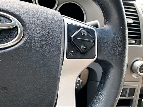 Used 2017 Toyota Sequoia Limited AWD/4WD image 11