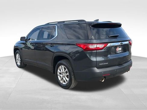 Used 2019 Chevrolet Traverse LT FWD image 5