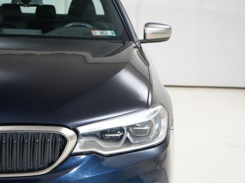 Used 2019 BMW M550i xDrive M550i xDrive w/ Premium Package 2 image 9