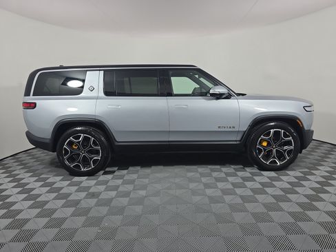 Used 2024 Rivian R1S Adventure AWD/4WD image 6
