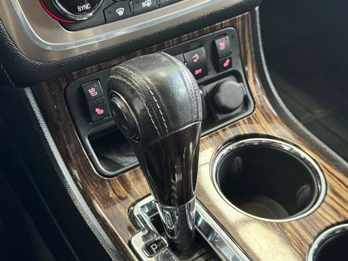 Used 2016 GMC Acadia Denali image 17