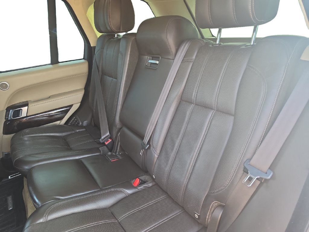 Used 2015 Land Rover Range Rover Autobiography AWD/4WD image 13