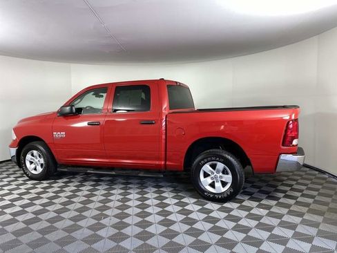 Used 2022 RAM 1500 Classic SLT AWD/4WD image 5