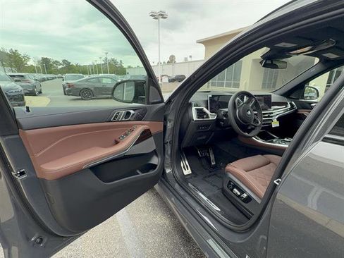 New 2026 BMW X5 M60i AWD/4WD image 7