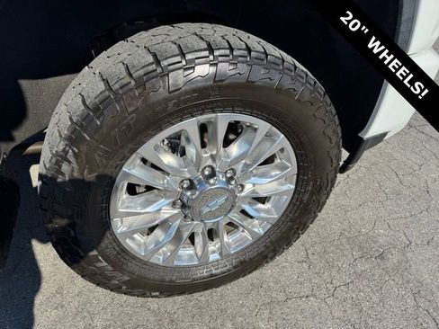 Used 2020 Chevrolet Silverado 2500 High Country w/ Z71 Off-Road Package image 7