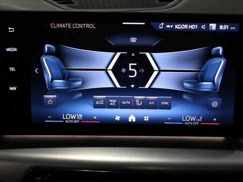 Used 2024 BMW X1 xDrive28i AWD/4WD image 35