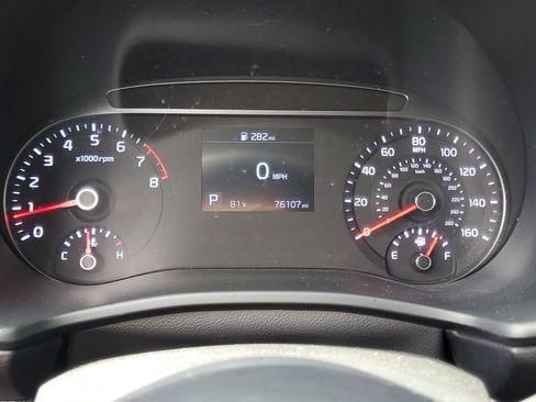 Used 2022 Kia Soul LX FWD image 22