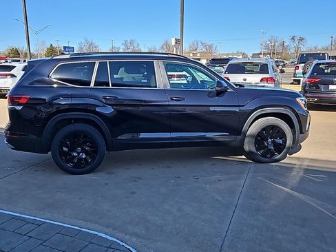 New 2026 Volkswagen Atlas SE AWD/4WD image 4