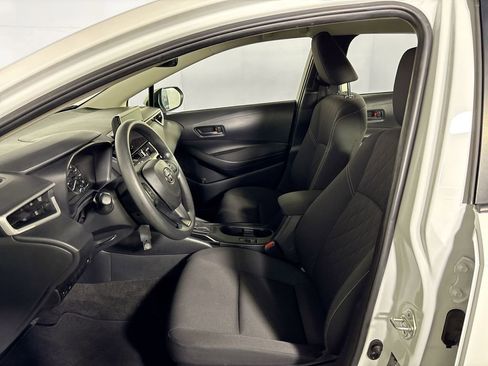 Used 2024 Toyota Corolla LE image 11