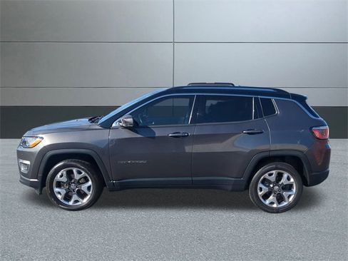 Certified 2019 Jeep Compass Limited image 3