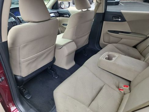 Used 2016 Honda Accord LX image 27