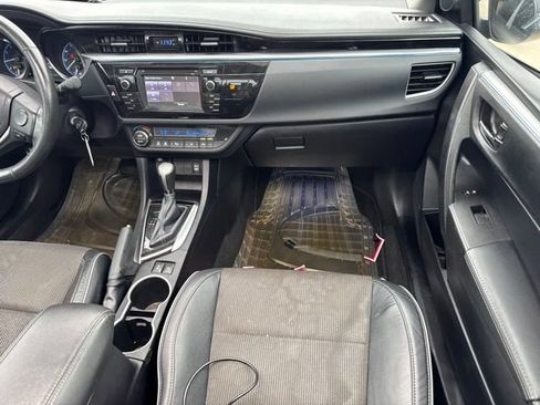 Used 2015 Toyota Corolla S FWD image 11