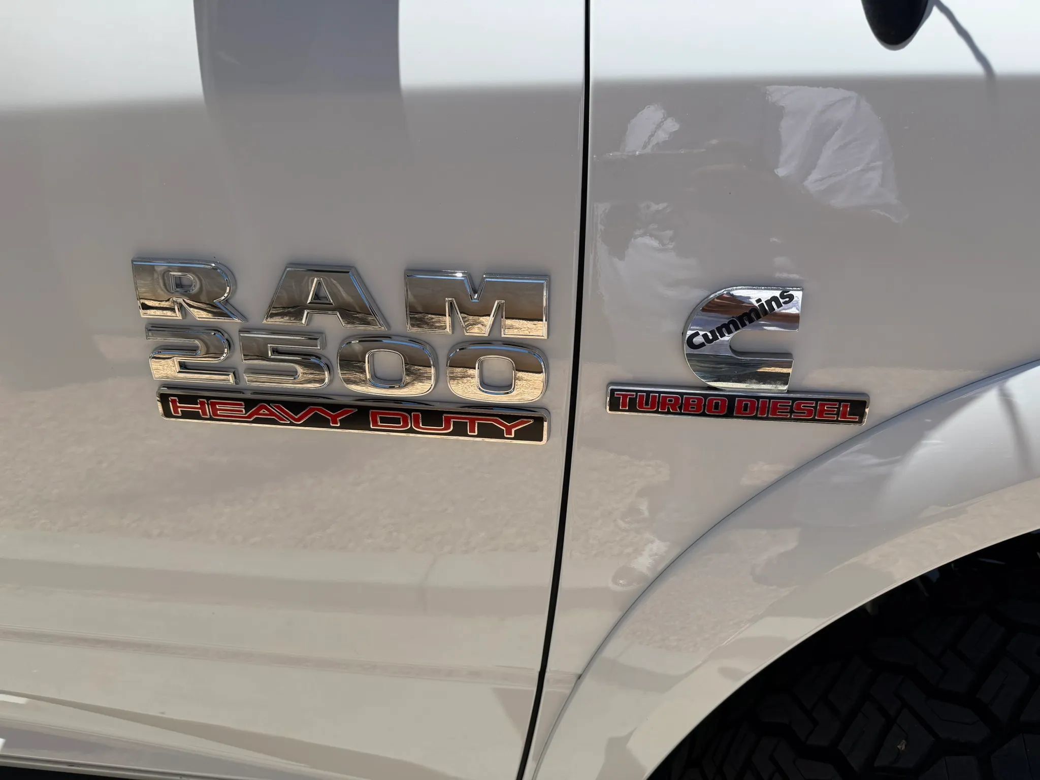 Used 2017 RAM 2500 Laramie AWD/4WD image 4