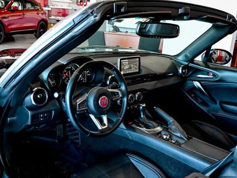 Used 2019 FIAT 124 Spider Lusso w/ Convenience Group image 26